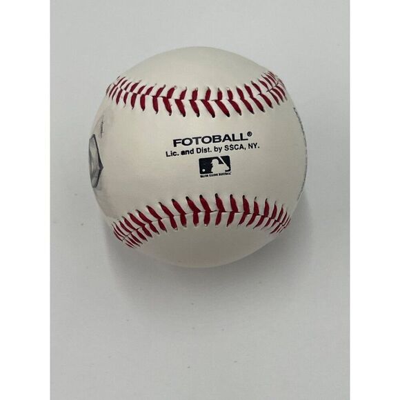Cal Ripken Jr. Commemorative Baseball Fotoball 2131 Consecutive Games - Picture 5 of 6